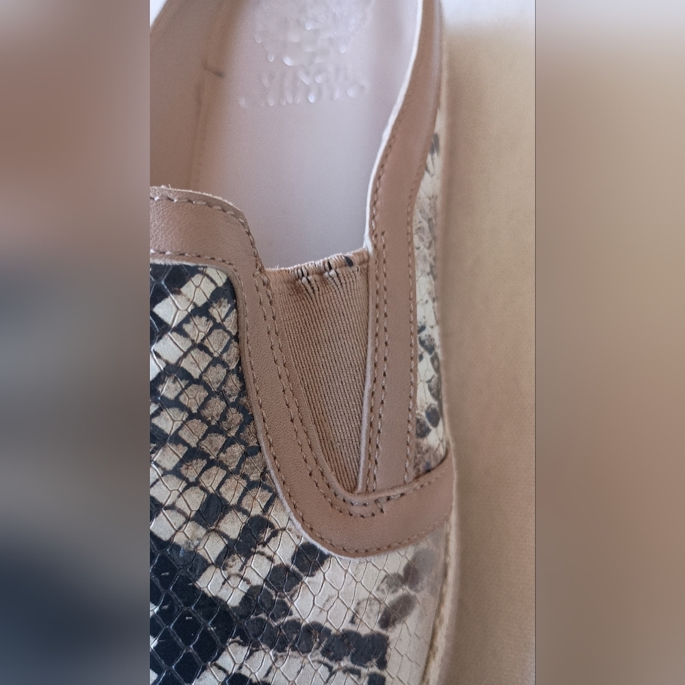 Vince Camuto Snake Design Mule Slide Design_8.5 - Picture 2 of 8